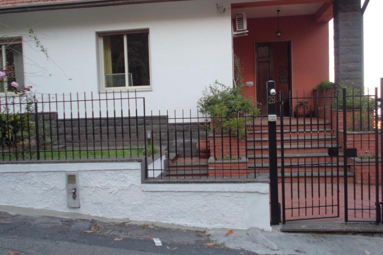 At Armando'S Home Zafferana Etnea Exterior photo